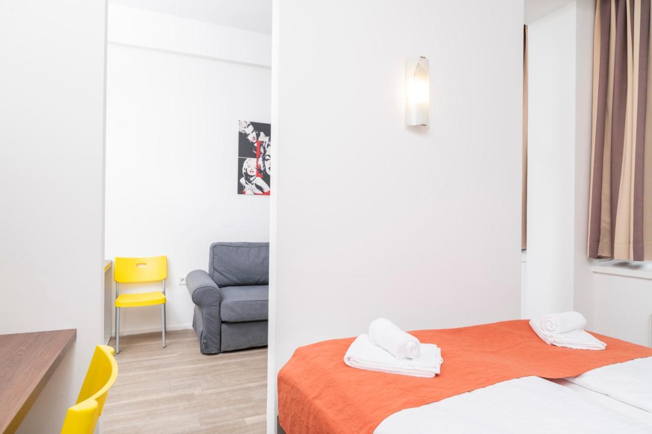 Favoriten Apartament